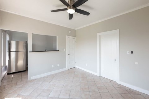 Floor plan for 1 bed, 1 bath, 475 sqft